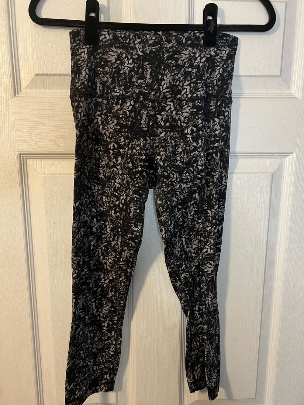 #058 Lululemon Align High Rise Crop 21” Blossom Overlay Starlight Multi Sz 6 GUC
